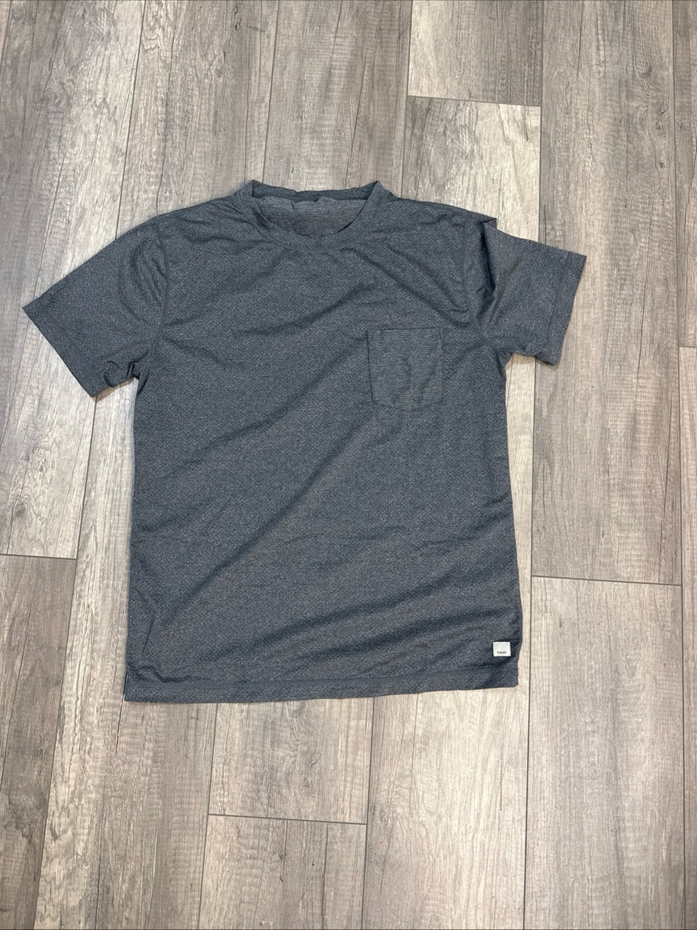 Vuori Short Sleeve Pocket Tee - Charcoal Heather